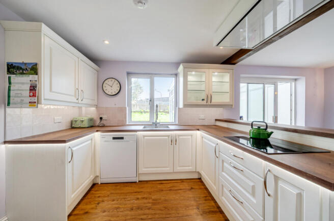 1430457-16-69bd22...