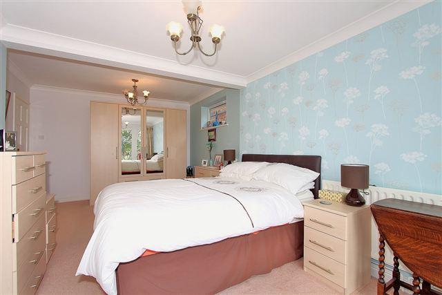 Master Bedroom - Aspect 2