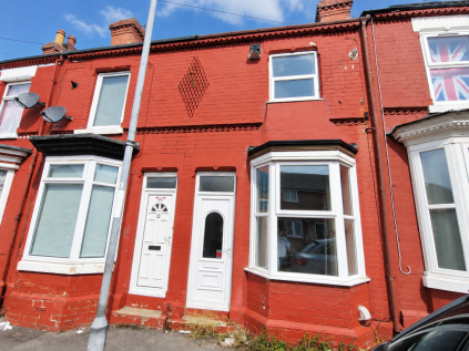 15 Cross Street
Goldthorpe, Rotherham, S63 9HR