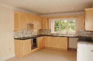 Kitchen/Breakfast Area