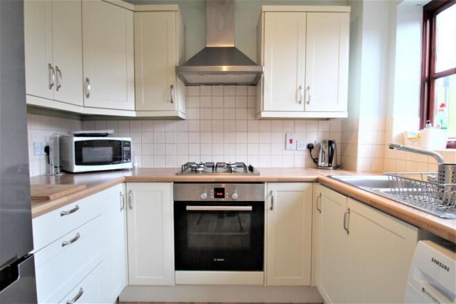 Shelby Close, Lenton, NG7 photo 2