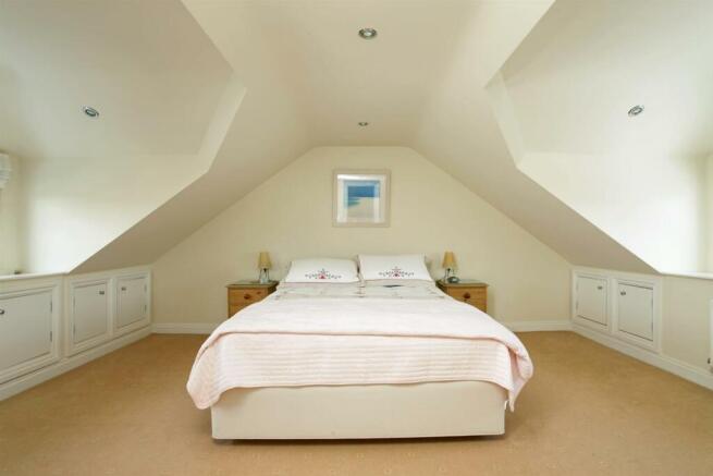 Daveen Primary Bedroom.jpg