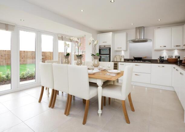 Kitchen/Dining 