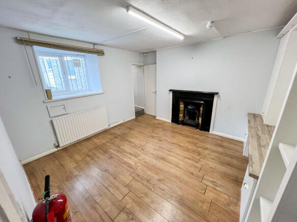 Lower Ground Floor Suite
