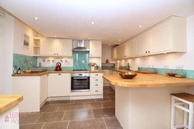 Kitchen/Breakfast