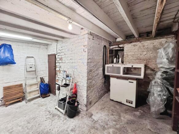 2 bed Terraced for sale Image 12