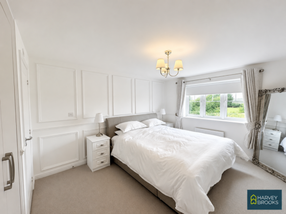 4 bed Detached for sale Image 10