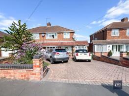 18, Yew Tree Road, Streetly B74 3SJ