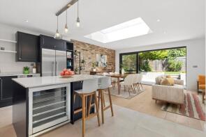 2, Dawnay Road, London SW18 3PG