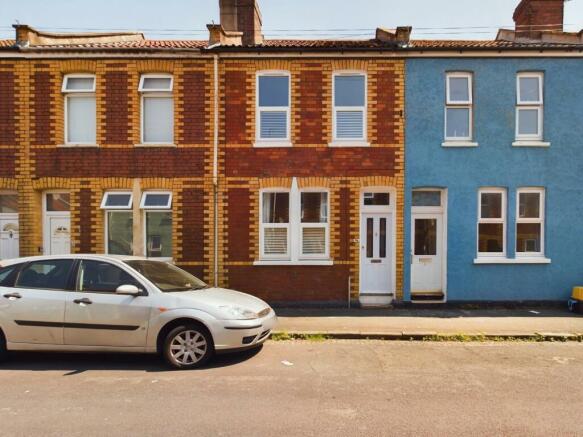 CAM01576G0-PR0047-STILL001.jpg