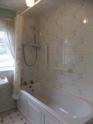 Photo 10