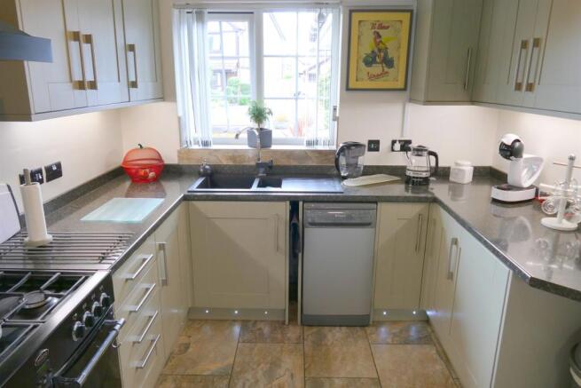 Kitchen c