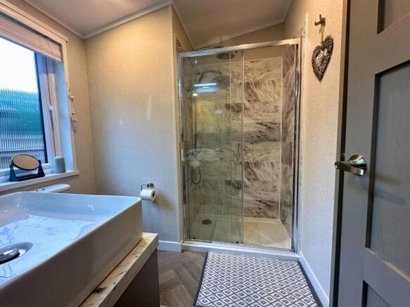 2 bed Lodge for sale Image 6