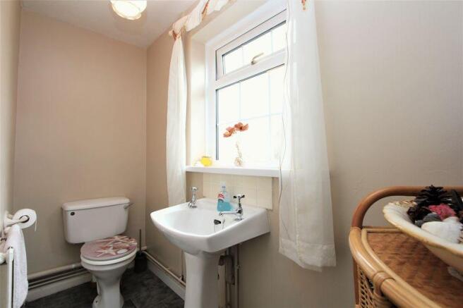 Cloakroom/WC
