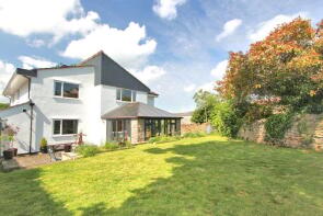 32, Denys Court, Bristol BS35 4DW
