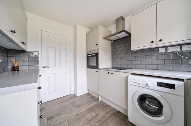 -6865257234fe1-l-1316441-10-686405663195b