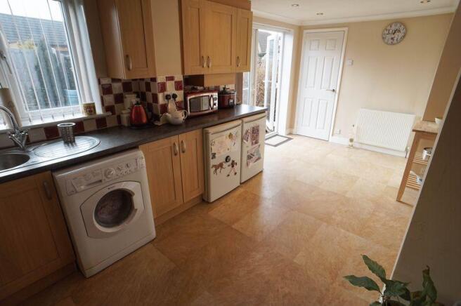 Kitchen / Brea...