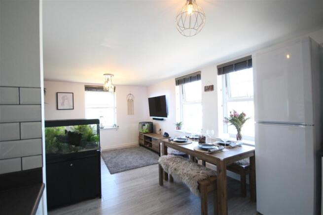 Open Plan - Living Dining kitchen