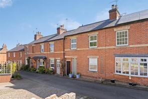 52, Main Street, Leicester LE8 0NQ