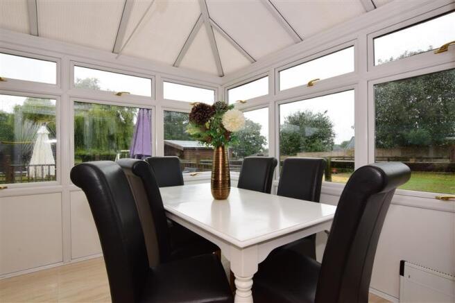 Conservatory / Diner