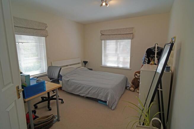 Photo 6