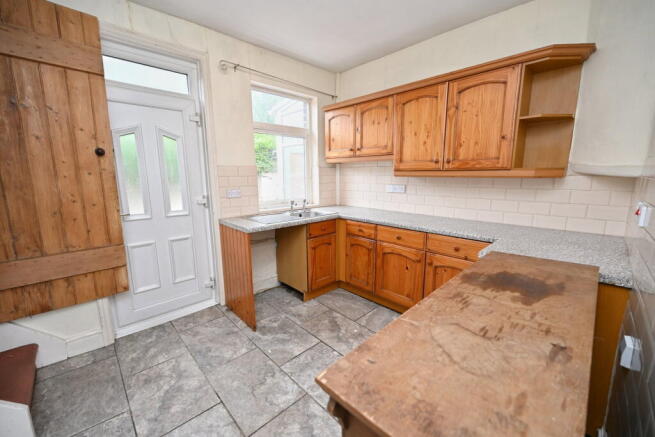 2 bed Terraced for sale Image 6