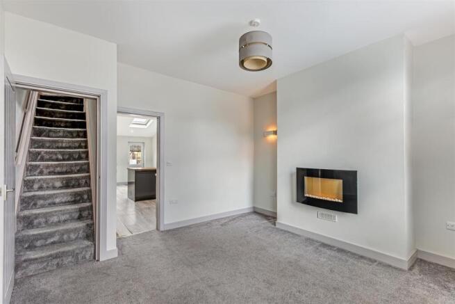 3 bed Terraced for sale Image 5