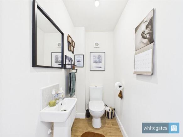 2 bed Semi-Detached for sale Image 9