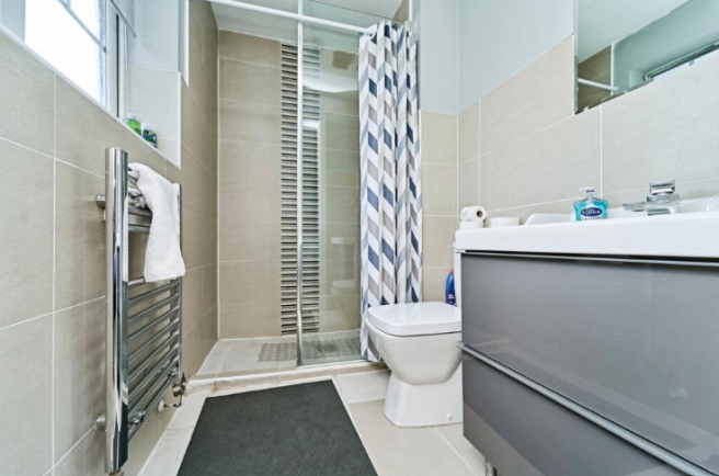 Master Ensuite