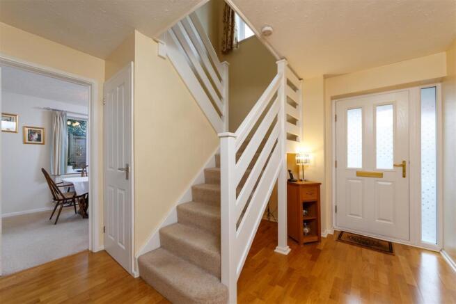 15 Bell Acre Gdns (5 of 26).jpg