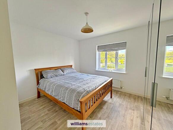 Ruthin, LL15 photo 4