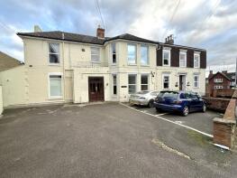 Flat 4, 2 Devon Villas, Bower Street, Maidstone ME16 8SD