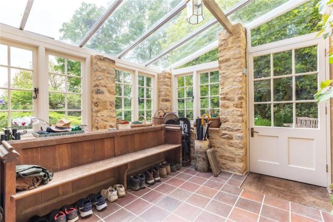 Hall, Boot Room