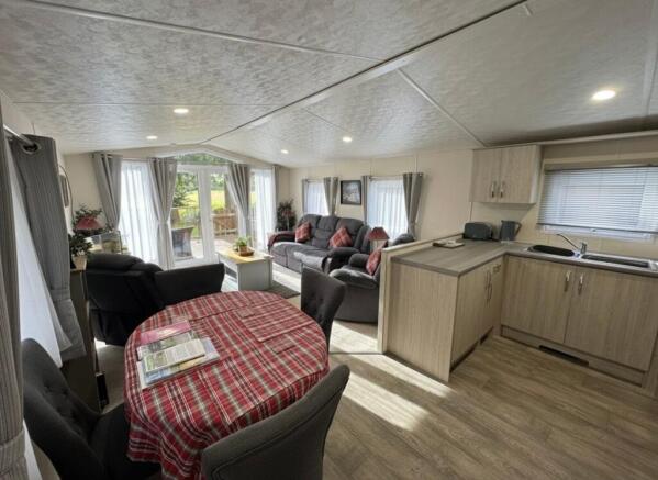 2 bed Caravan for sale Image 4