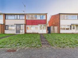 33, Coral Close, Gloucester GL4 0RG