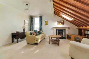 Flat 5, 36 Clarendon Towers, Lennox Road South, Southsea PO5 2HU