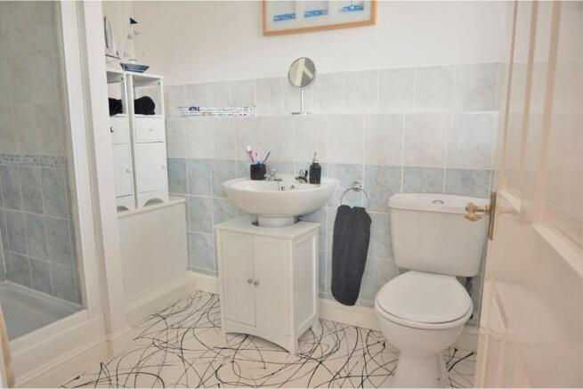 Master En-suite