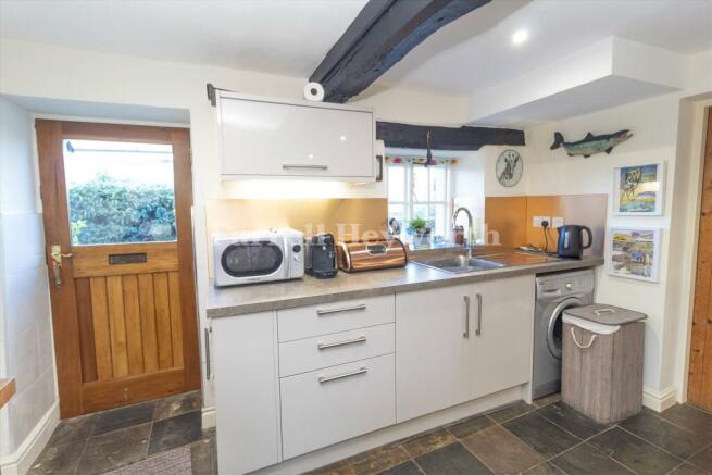 Kitchen Dining 2
