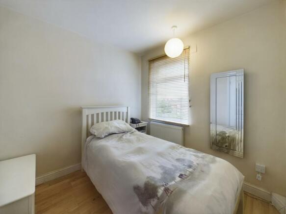 CAM02964G0-PR0169-STILL029.jpg