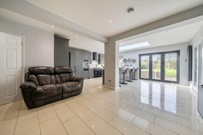 Kitchen/Breakfast/Family Room