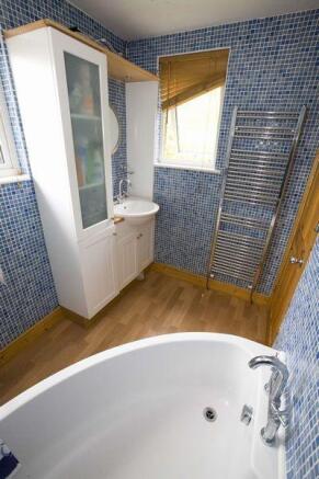 Photo 6