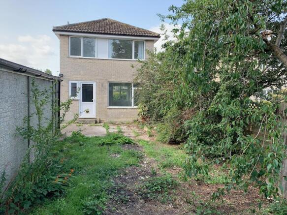 3 bed Detached for sale Image 2