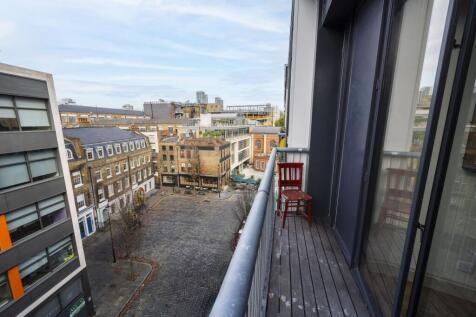 St Johns Square, Clerkenwell, London, EC1V