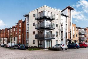6, Rampling Court, Commonwealth Drive, Three Bridges, Crawley RH10 1AP