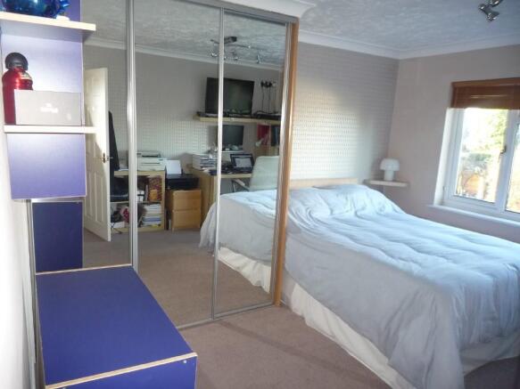 Photo 6