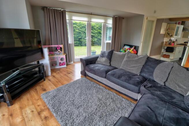Lounge 3