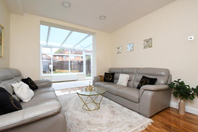 Westhorne Avenue, London, SE9 photo 4