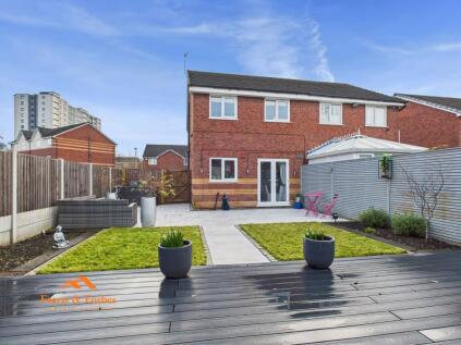 Chiffon Way, Salford, M3