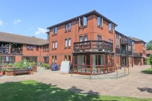 Flat 4, Hambleside Court, Hamble Lane, Southampton SO31 4QE