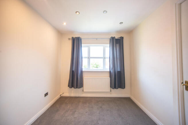 3 bed End of Terrace to rent Image 9